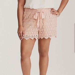 Torrid Blush Pink Crochet Shorts size 2